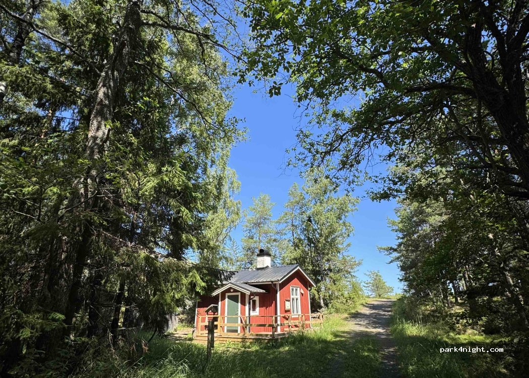 (819 64) Edvalla - Unnamed Road — foto 2