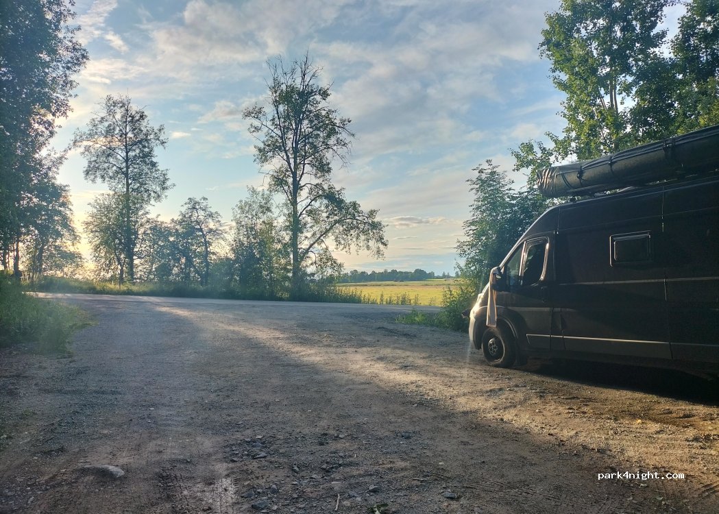 (733 63) Salbohed - Unnamed Road — foto