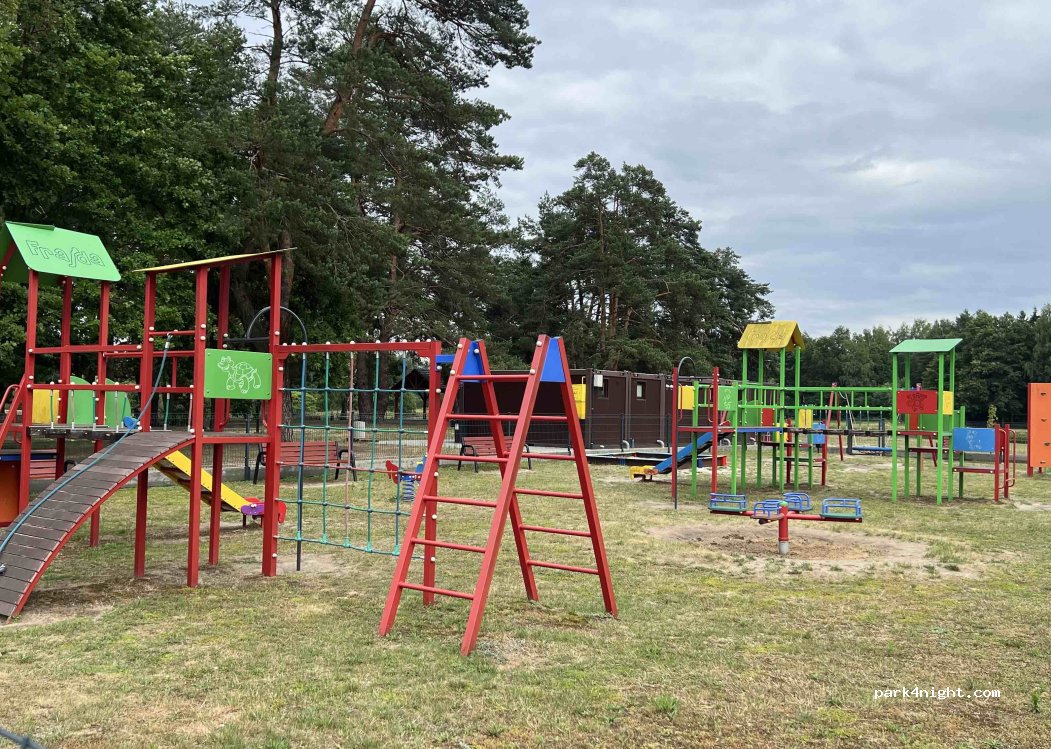 Pole biwakowe nad zalewem w Kamionce — foto 5