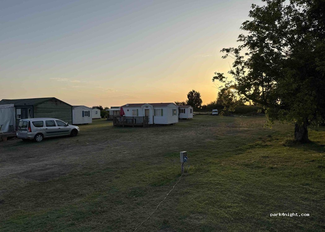camping la riviere — foto