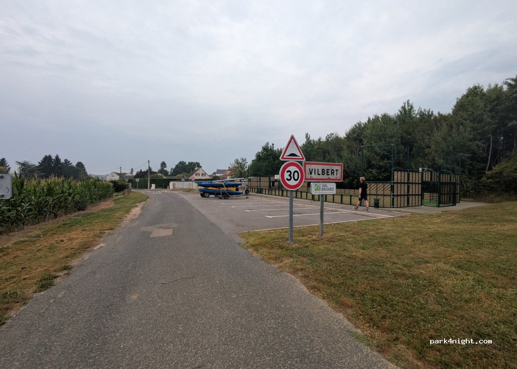 (77540) Bernay-Vilbert - 25 Route de Bernay — foto