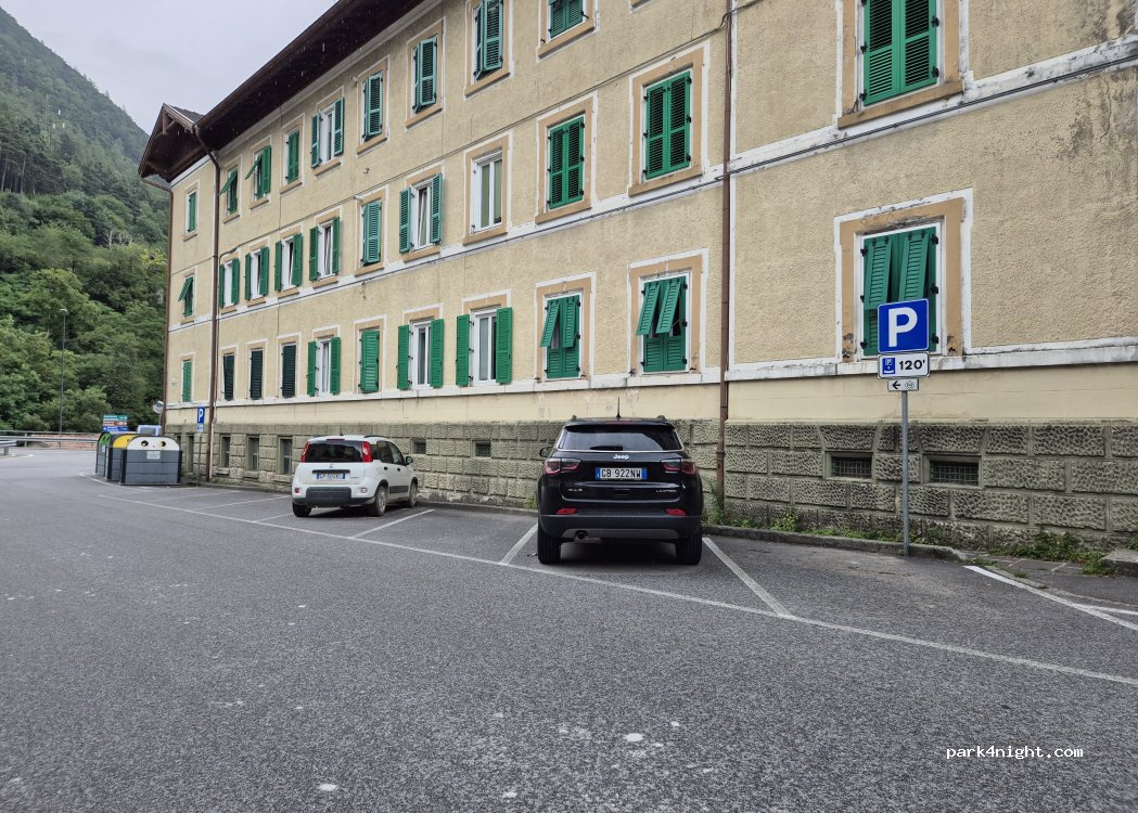 (21032) Fortezza - 1 Via Stazione — foto