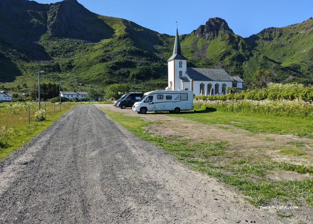 (8357) Leknes - 38 Hestøyveien — foto