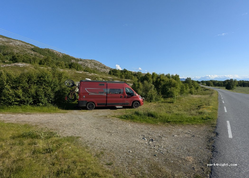 (8890) Sandnessjøen - — foto