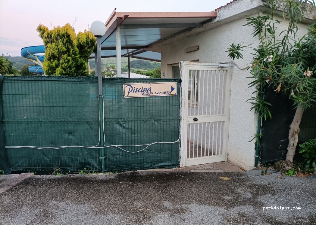 Area sosta camper Le Morge Camping — foto