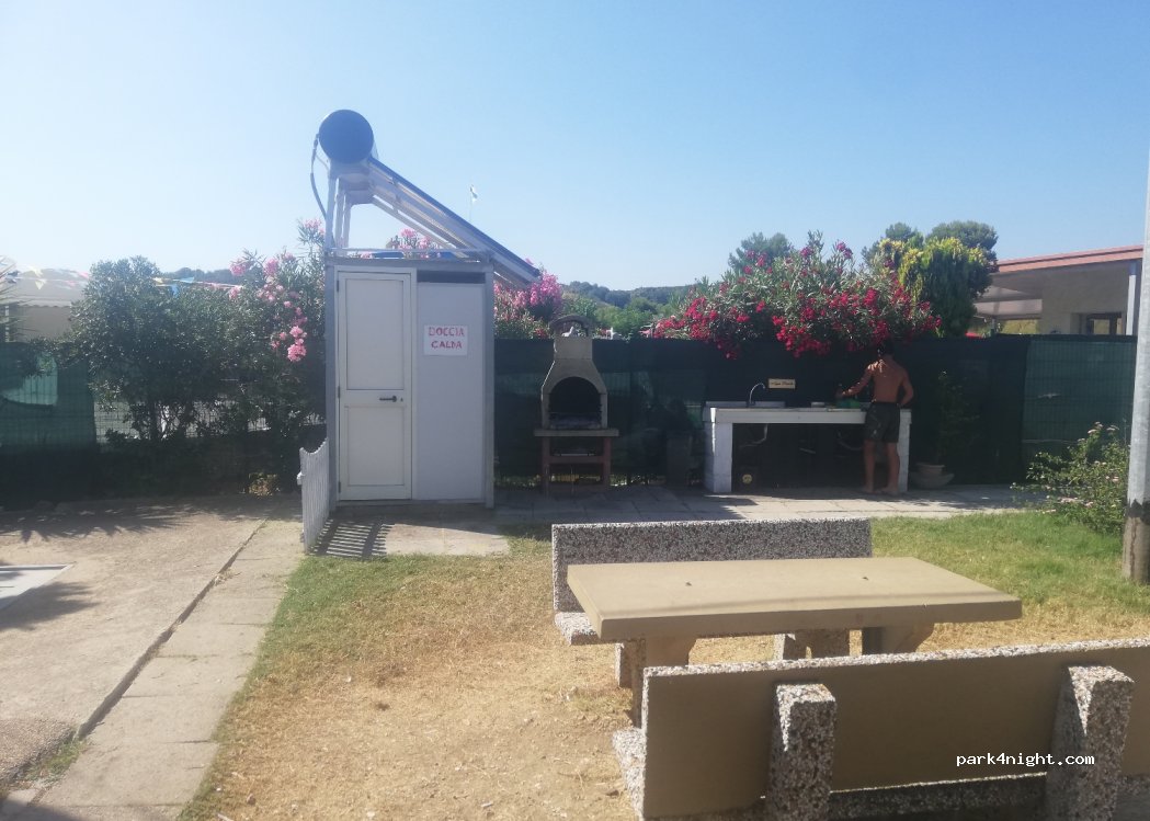 Area sosta camper Le Morge Camping — foto 2