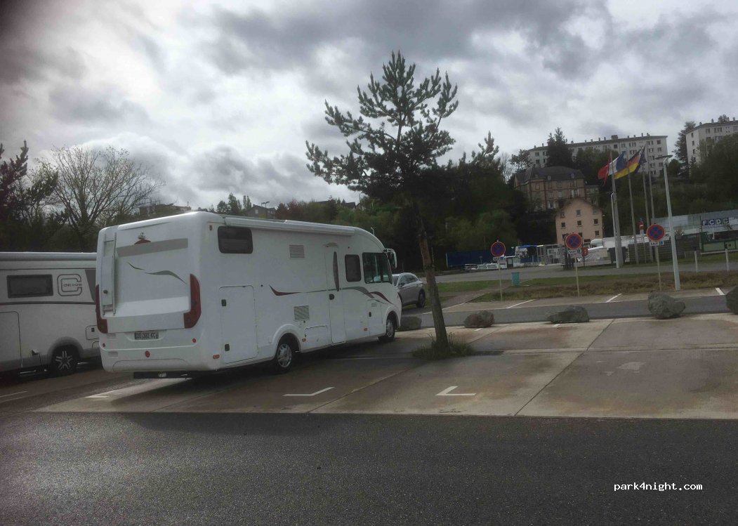 (25200) Montbéliard - 7-11 Rue du Champ de Foire — foto 3