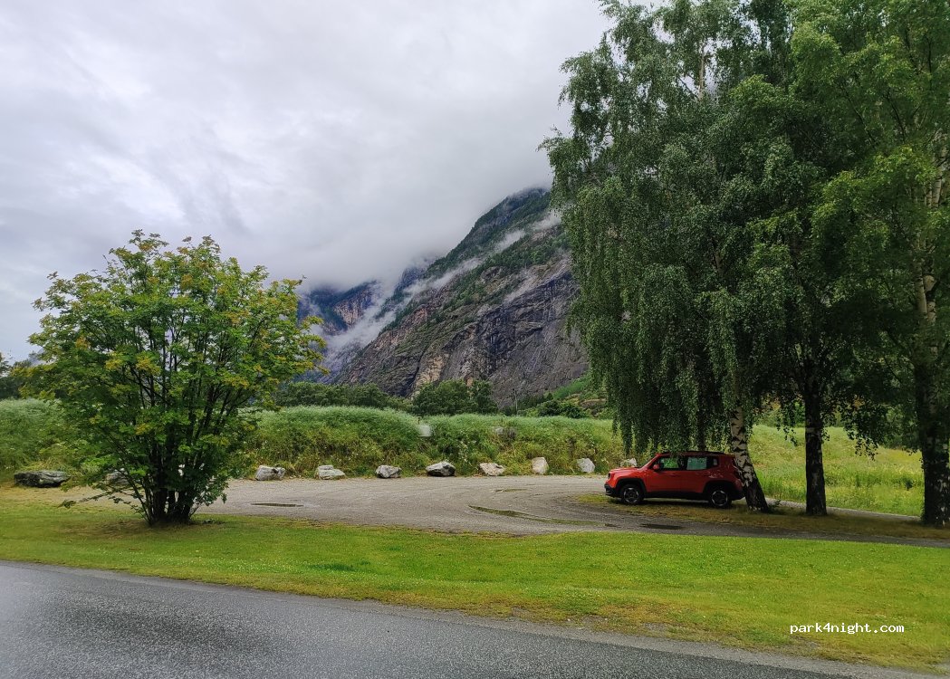 (6887) Lærdal - 9 Øyraplassen — foto