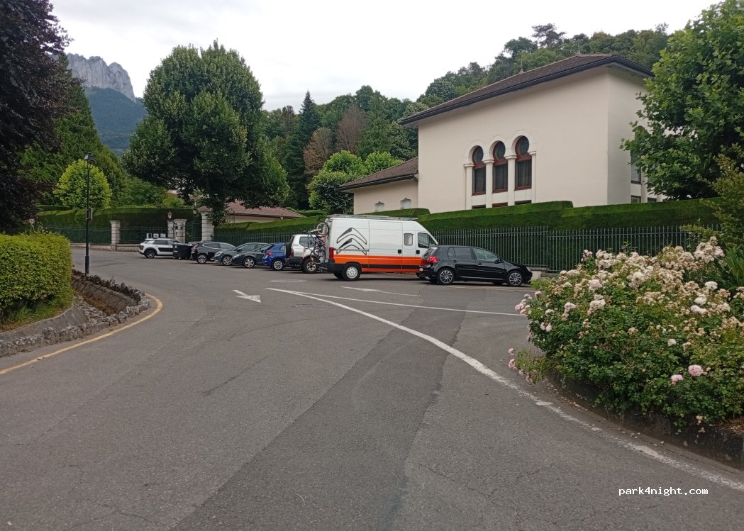 (74290) Menthon-Saint-Bernard - 953 Promenade Philibert d'Orlye — foto