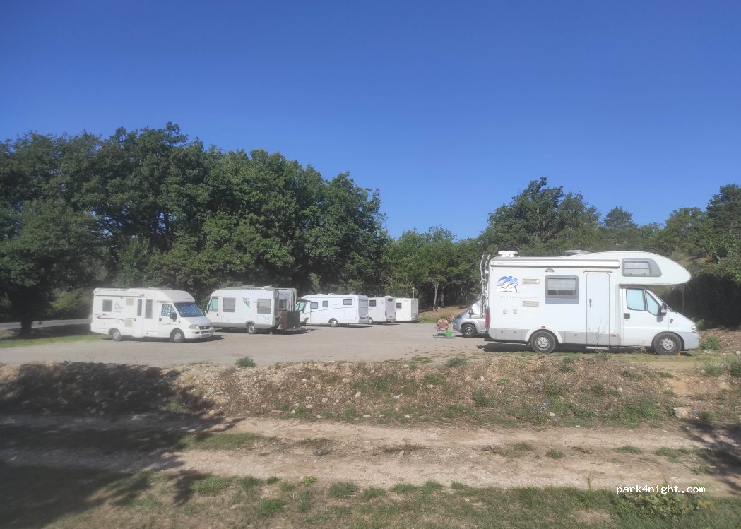 (83630) Les Salles-sur-Verdon - D957 — foto 4