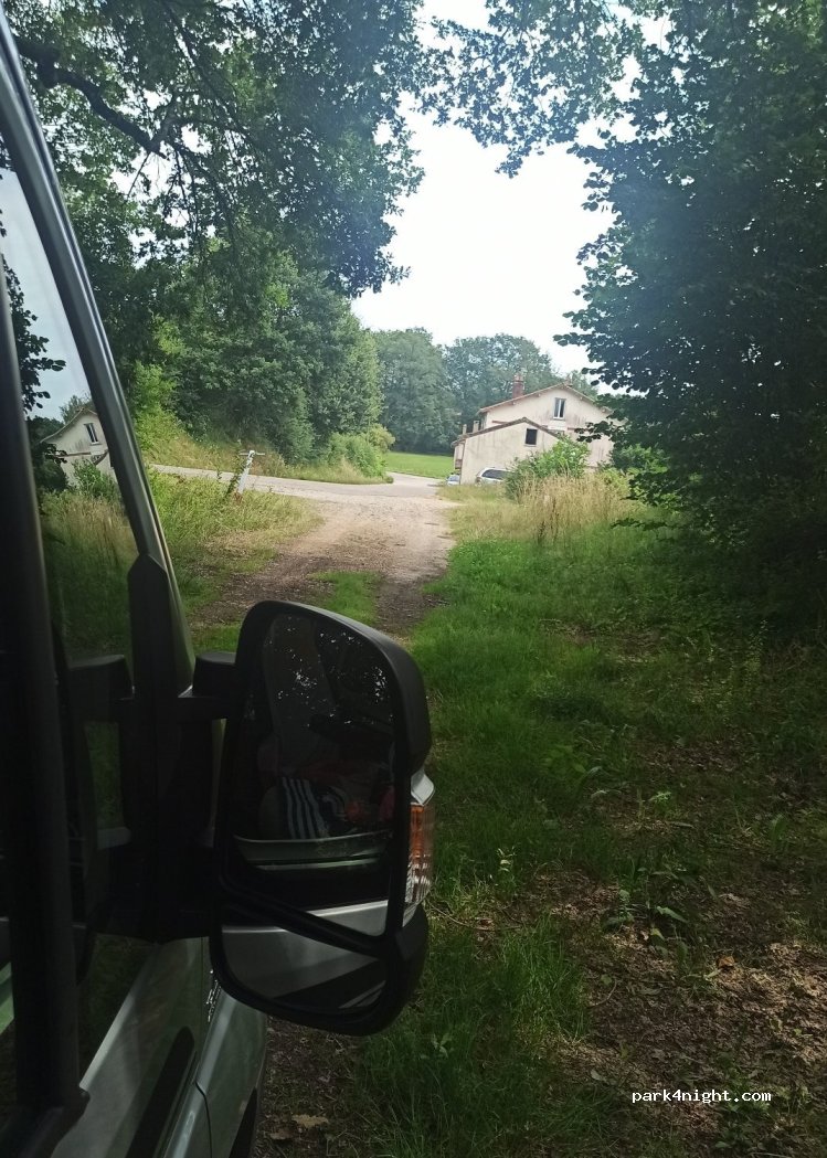 (87520) Oradour-sur-Glane - 6 D101 — foto 2