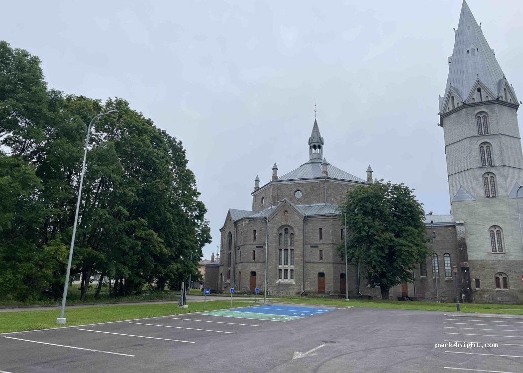 (20308) Narva - 24 Madise tänav — foto
