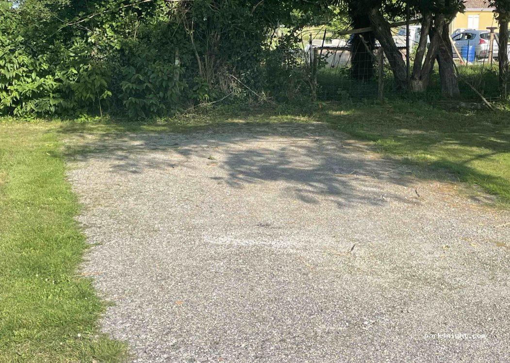 (64390) Barraute-Camu - 30 Route des Pyrenees — foto