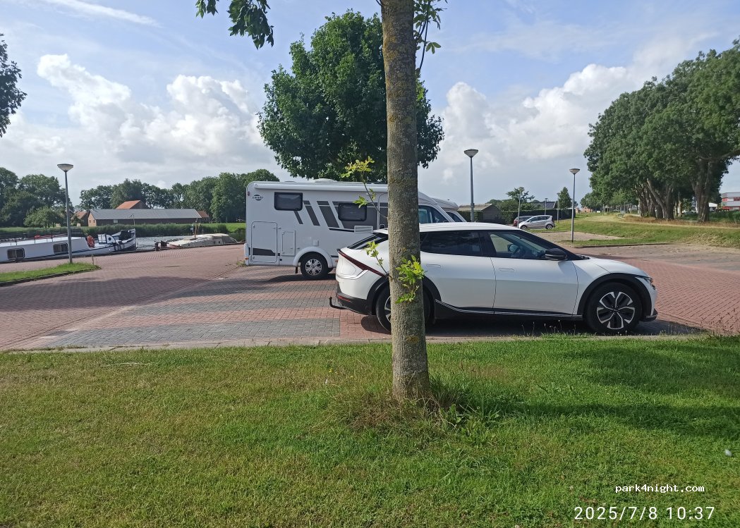 (8356 VS) Blokzijl - 1 Kanaalweg — foto 2