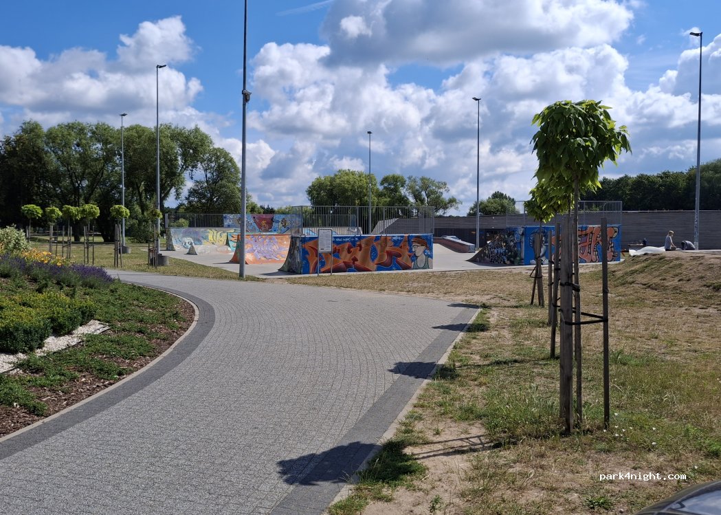(16-300) Augustów - 3 Łabędzia — foto 3