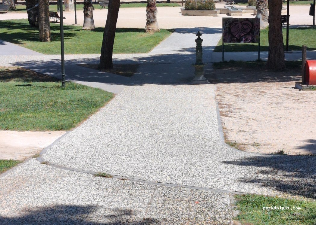 (50003) Zaragoza - Calle de los Diputados — foto