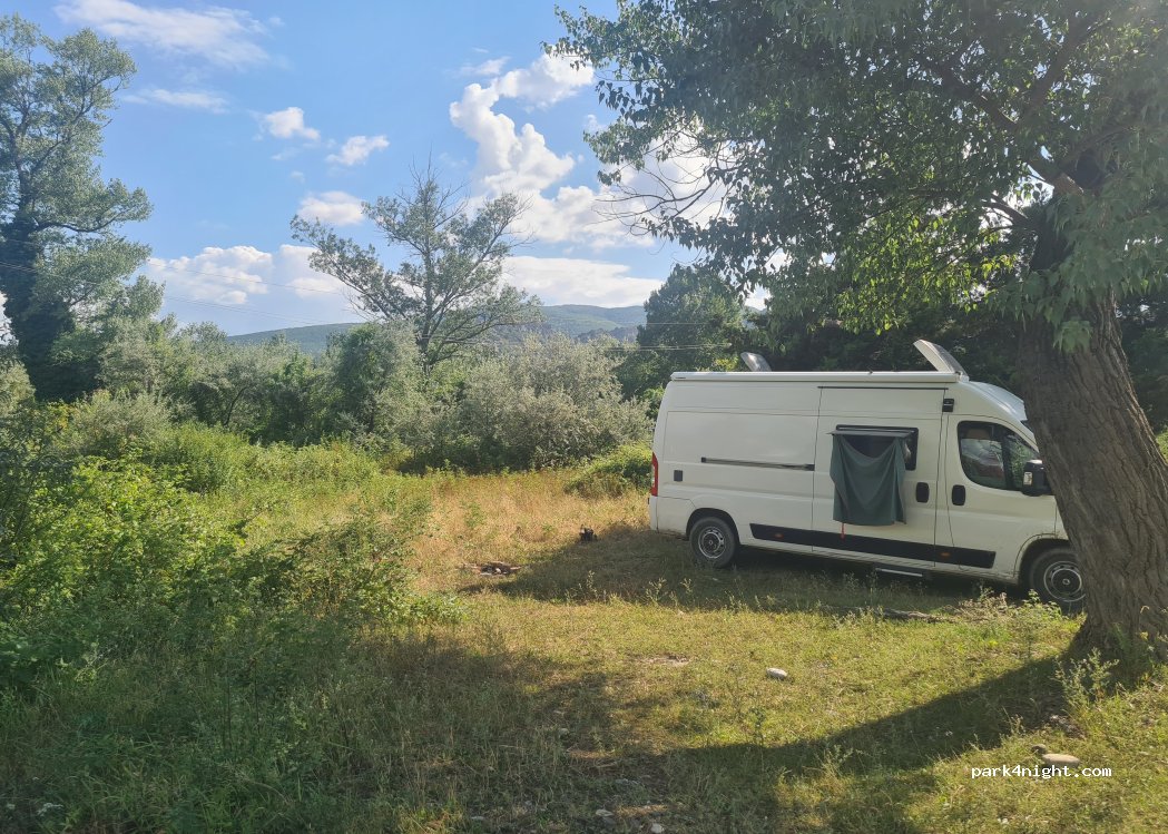 (3300) Mtskheta - Unnamed Road — foto