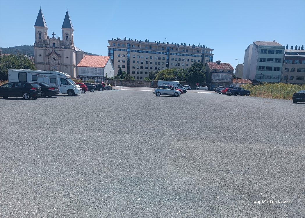 (15570) Narón - 935 Estrada de Castela — foto 2