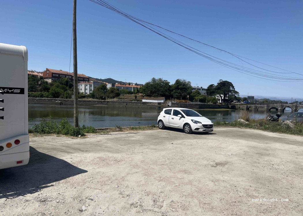 (36379) Nigrán - 25 Avenida de Portugal — foto 5