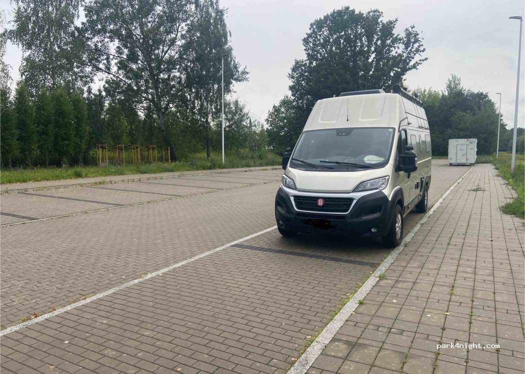 (05-520) Konstancin-Jeziorna - 27 Kolejowa — foto 2