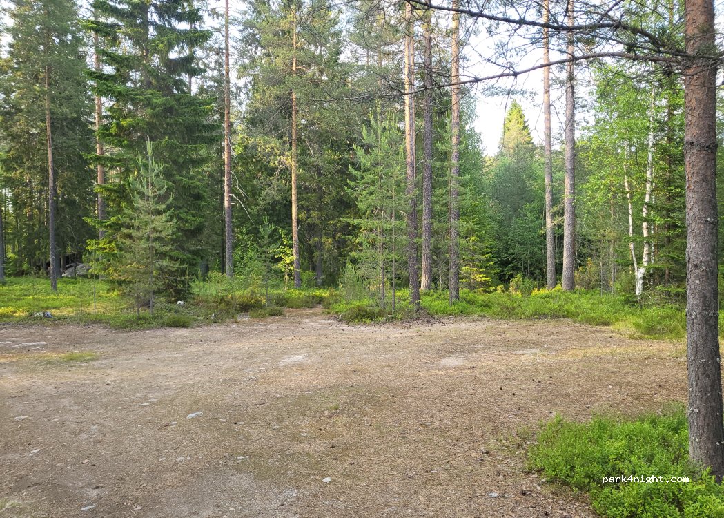 (89840) Salmijärvi - Unnamed Road — foto