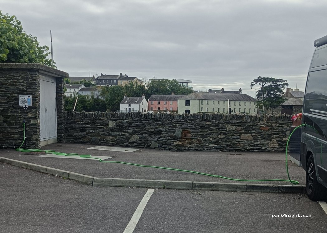 (P17 RK16) Kinsale - Long Quay — foto 2