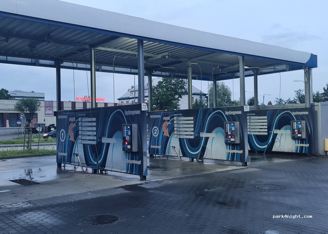 (43-100) Tychy - 7 Glinczańska — foto