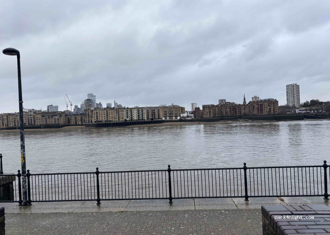 (SE16 5QU) London - 163 Rotherhithe Street — foto 4