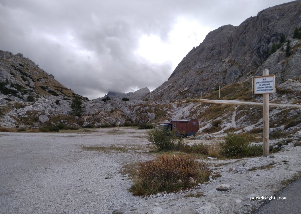 (32043) Cortina d'Ampezzo - Strada Provinciale 24 del Passo Valparola — foto 3