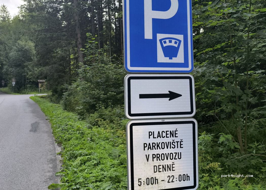 (341 92) Srní - Unnamed Road — foto