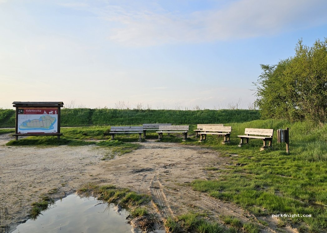Pargheggio Canadare — foto 4