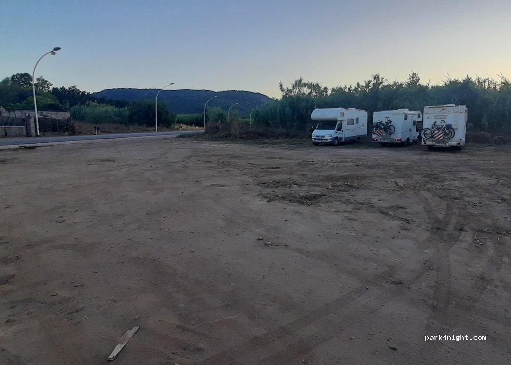 (08048) Tortolì - 31 Via Sassari — foto 2