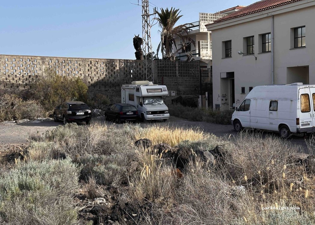(38683) Santiago del Teide - 4A Calle Leonardo Torriani — foto 2