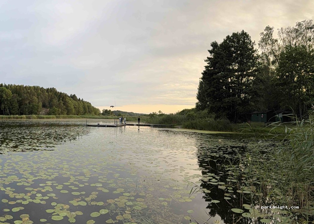 (761 71) Norrtälje - 221 Malstavägen — foto