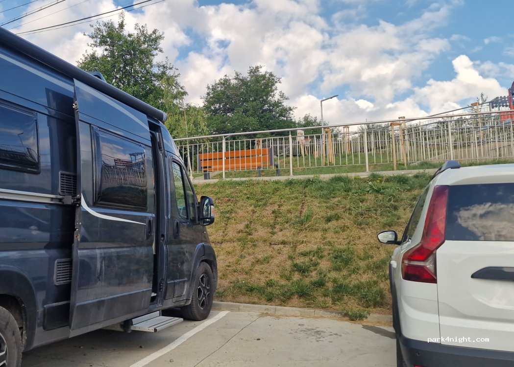 (707316) Uricani - 5 Strada Podgoriei — foto