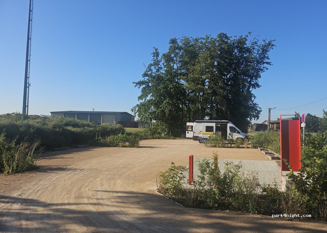 (01440) Viriat - 841 Chemin des Rippes Chilley — foto 2