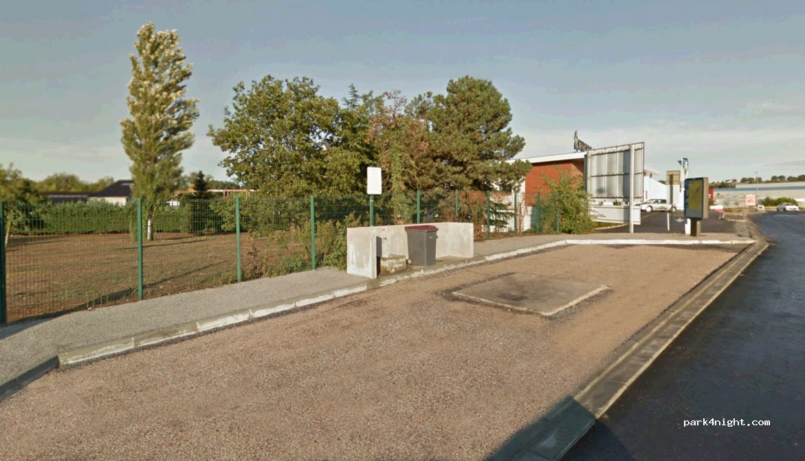 (81100) Castres - 1-3 Rue de l'Industrie — foto