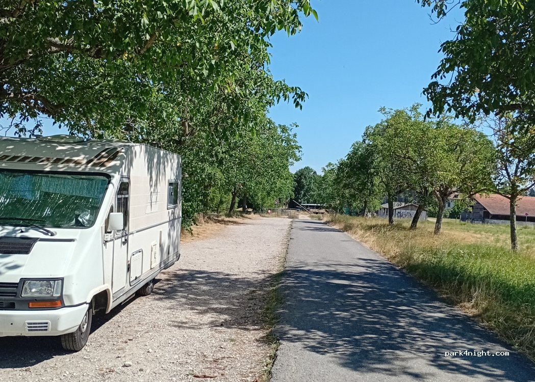 (1234) Veyrier - 50 Route de Vessy — foto 2