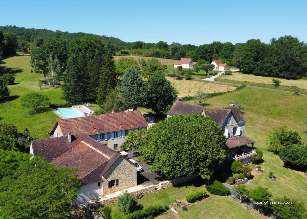 Camping Le Tilleul - 3 étoiles (ancien Camping Bouyssou) — foto