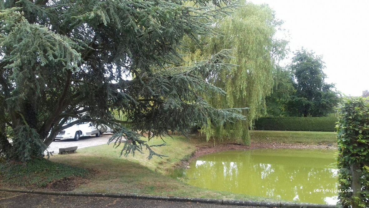 (27250) Chambord - 55 D22 — foto 3
