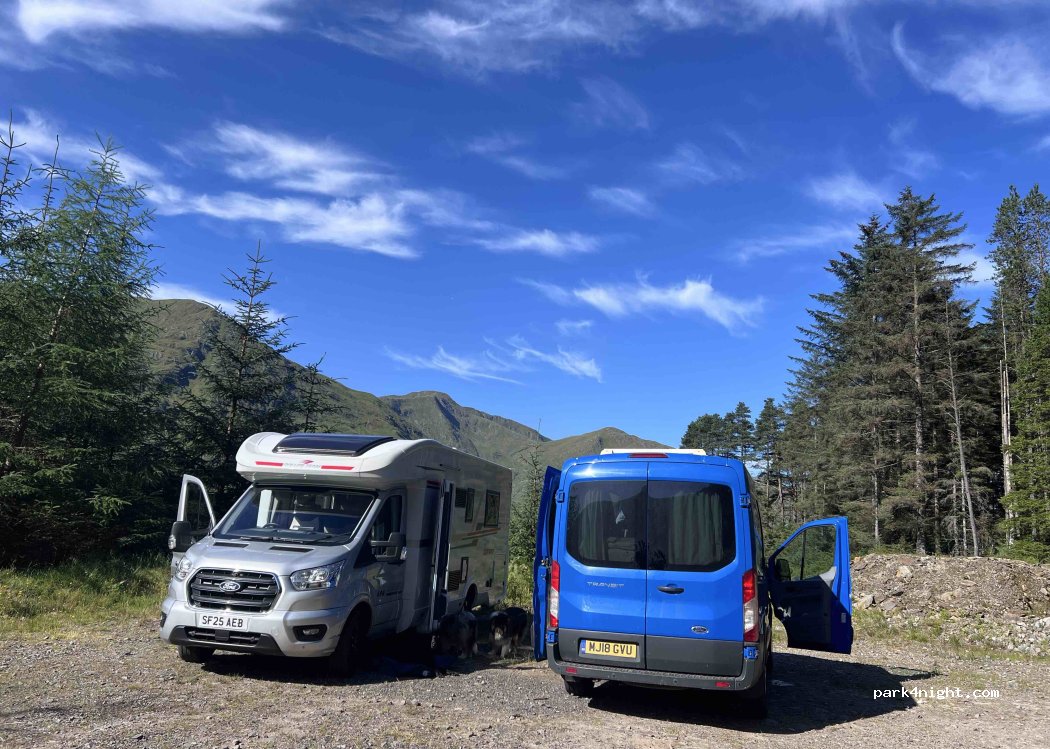 (IV63 7YW) Glen Moriston - — foto