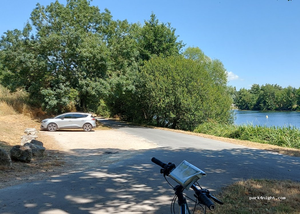 (79000) Niort - 200 Quai Maurice Métayer — foto 2