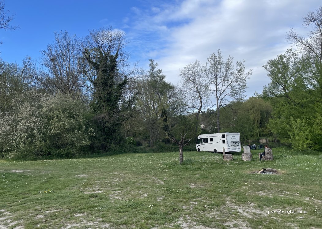 (77167) Bagneaux-sur-Loing - Chemin des Pâtures — foto 2