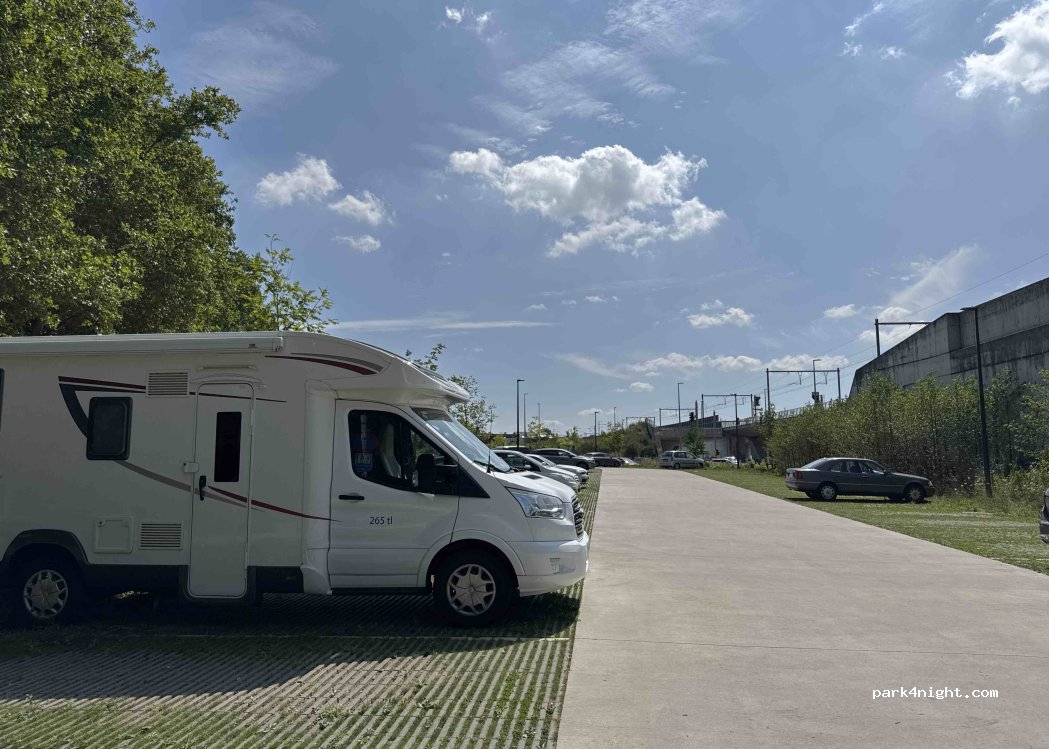 (2800) Mechelen - Unnamed Road — foto 2