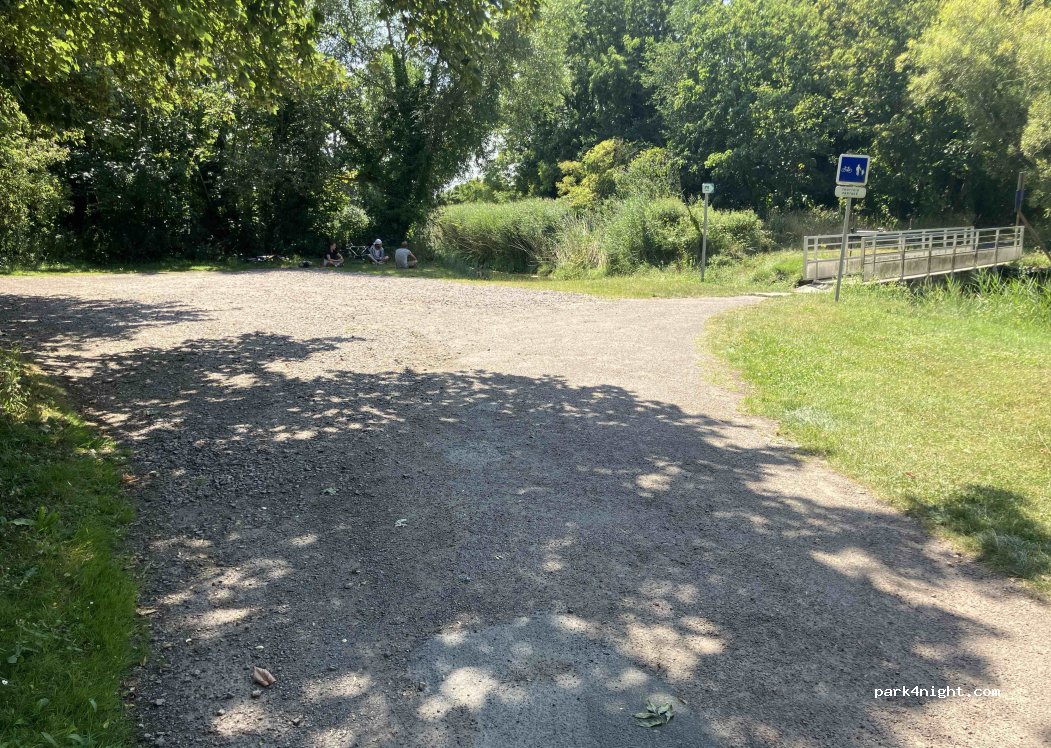 (14470) Courseulles-sur-Mer - 2 Allée Robert Bouchon — foto 3