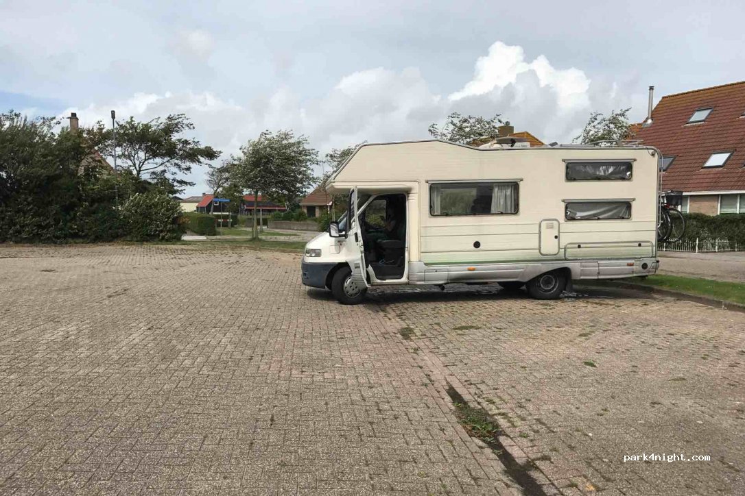 (4361 CG) Westkapelle - 70 Molenwal — foto 2