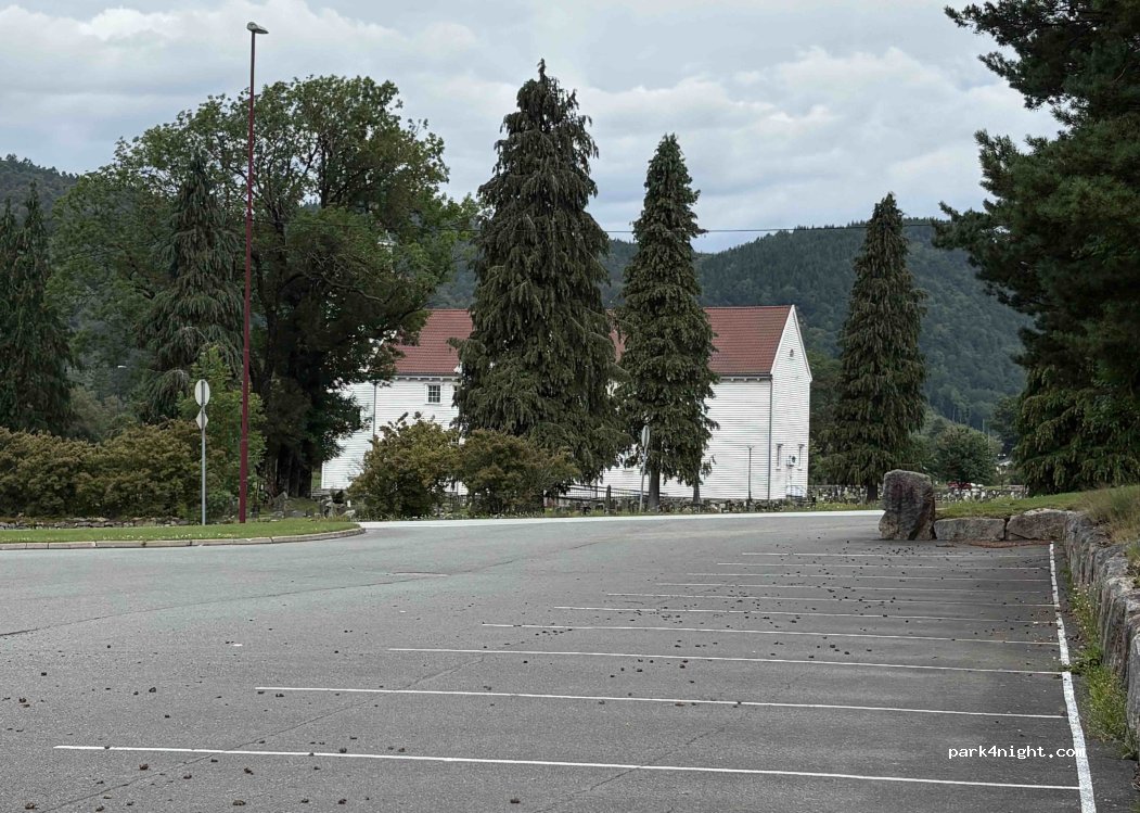 (4580) Lyngdal - 30 Fiboveien — foto 2