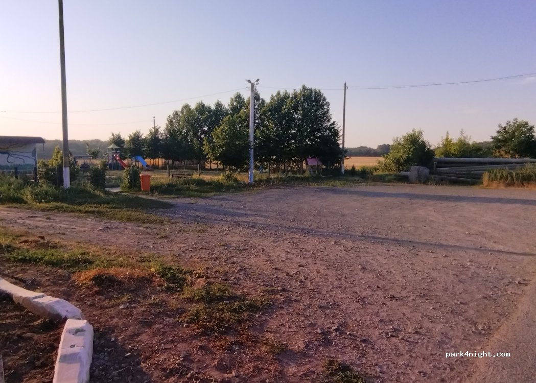 (927061) Ograda - Unnamed Road — foto