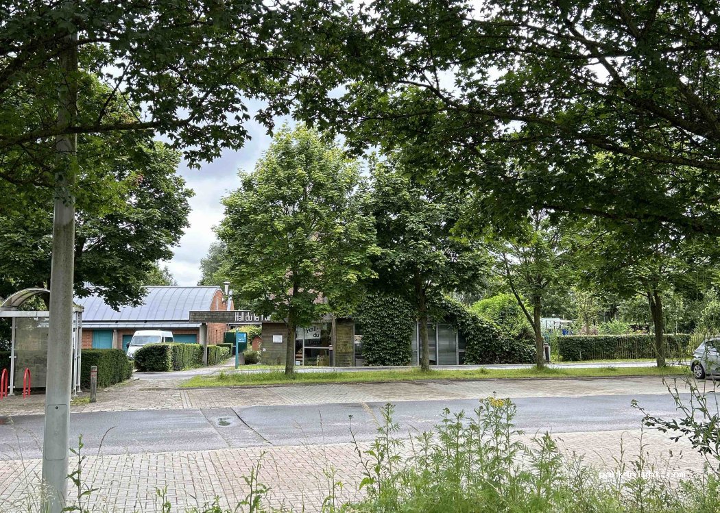(7700) Mouscron - 48 N513 — foto