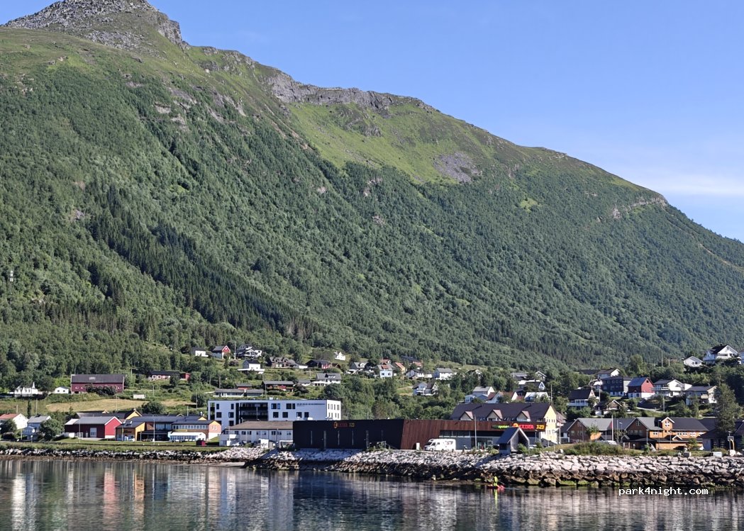 (8150) Korsnes - 1 Christian Tidemanns vei — foto